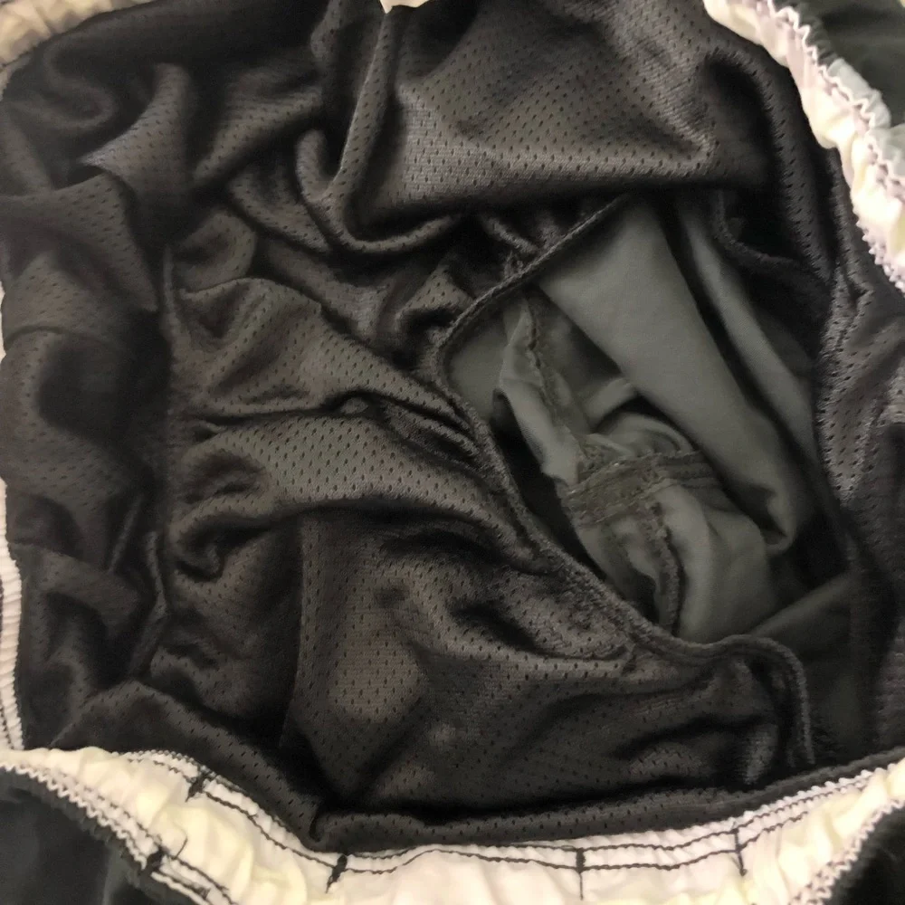 NIKE Men’s Board Shorts Swim Trunks Shorts Black Lined Size XL